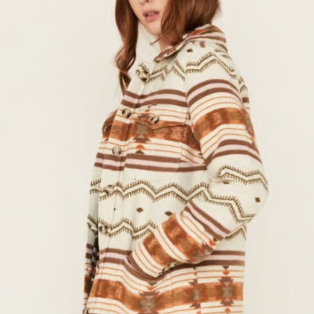 NWT Shyanne Long Fleece Shacket - Picture 3 of 15